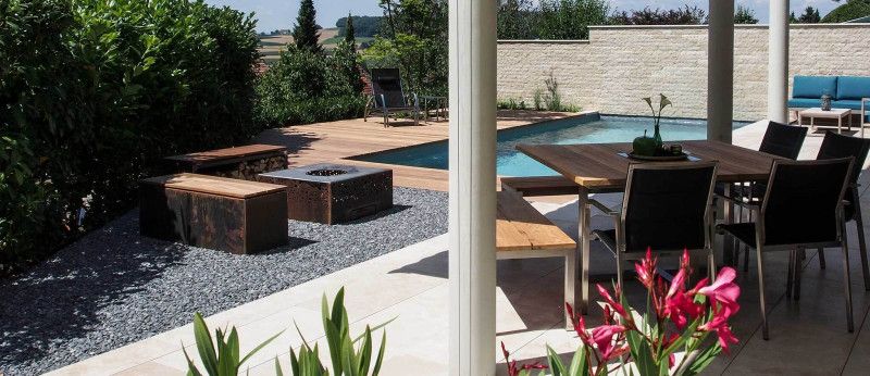 Gartenbau in Arlesheim - Gartengestaltung – von der Holzterrasse zu den Wasserwelten
