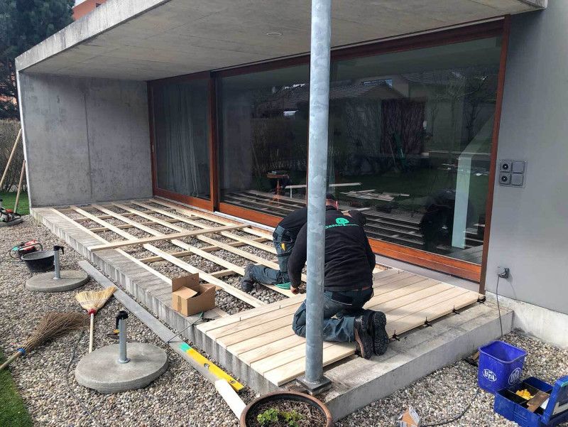 Gartenbau in Arlesheim - Holzterrasse – Aufenthaltsort mit Flair